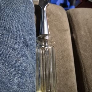 1976 Avon One Good Turn Decanter For Spicy Aftershave 4 FL. OZ. Empty